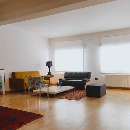 Cosy & Spacious Central Apartment 科莫蒂尼 外观 照片