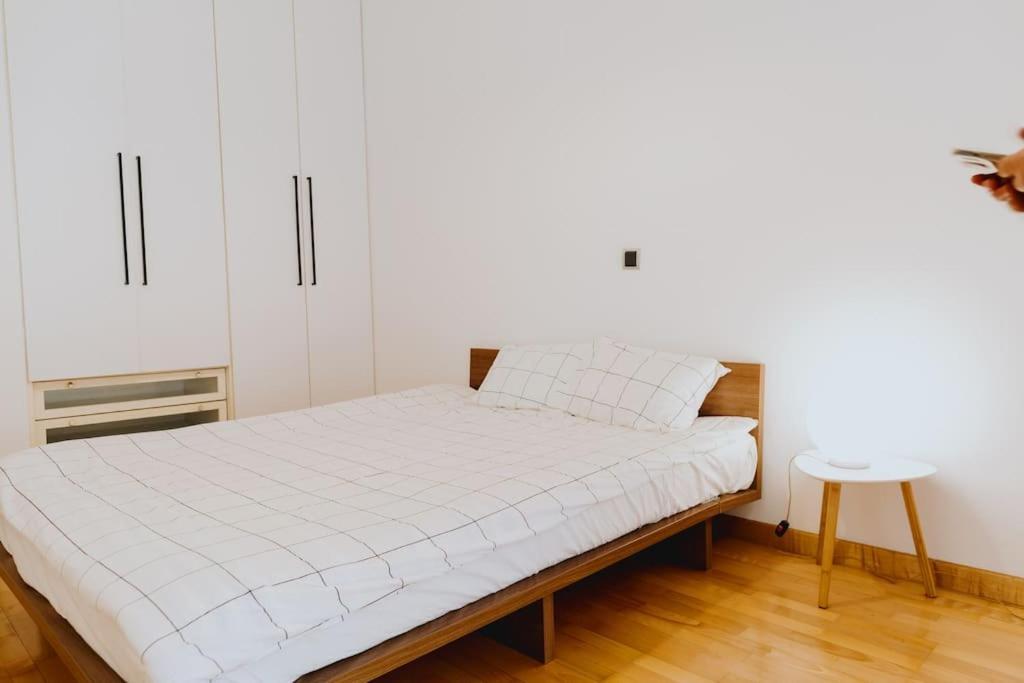 Cosy & Spacious Central Apartment 科莫蒂尼 外观 照片
